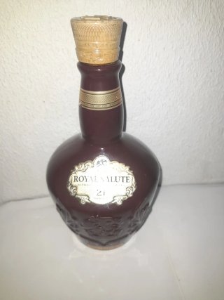 Bottiglia di whisky Royal Salute 21 anni