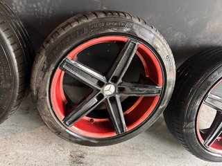 4 Llantas Mercedes Vito con Neumáticos 19 pulgadas