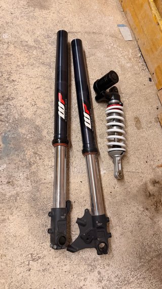 Suspensiones WP Husqvarna 701 SM / KTM 690