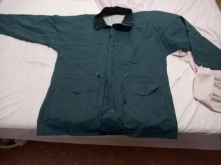 Chubasquero de Caza Verde