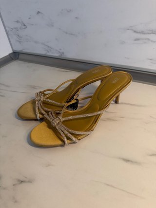 Sandalias Zara