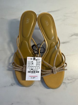 Sandalias Zara