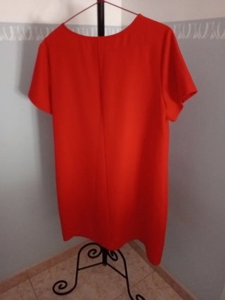 Vestido rojo de manga corta