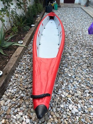 Kayak hinchable rojo