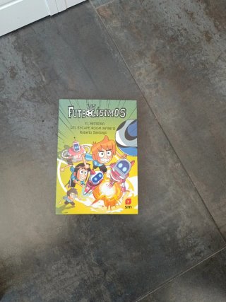 LIBRO los FUTBOLISIMOS 28