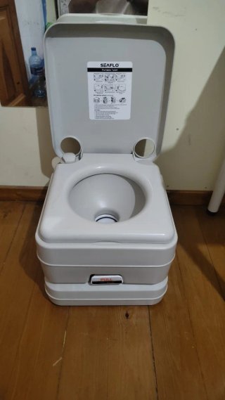 WC portátil SEAFLO para camper