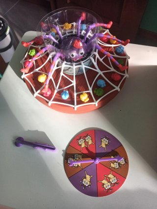 Juego de mesa Doña Araña Pataslargas