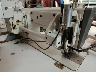 Máquina de coser industrial Pfaff 483-G