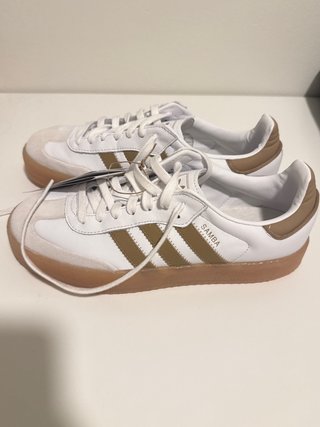 Zapatillas Adidas Samba Blancas y Marrones