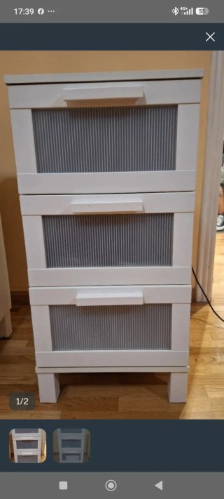 Mesita de noche Ikea blanca