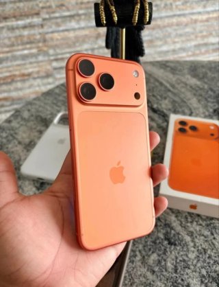 iPhone 17 Pro Max Naranja