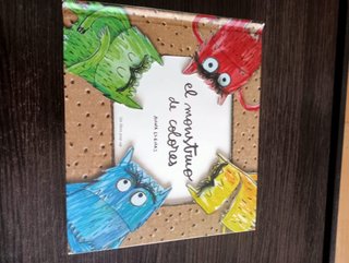 El monstruo de colores: un llibro pop-up