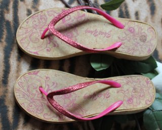 Chanclas de cuña fucsia con purpurina