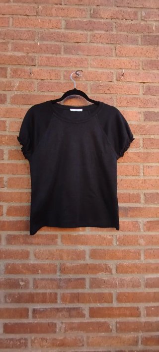 Camiseta negra manga corta