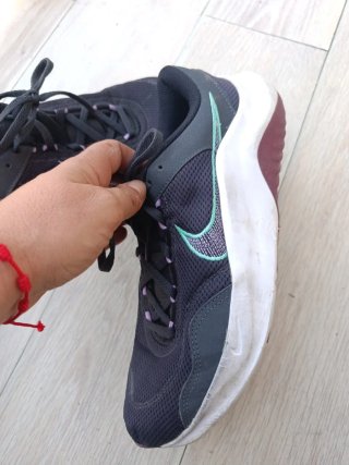 Zapatillas Nike Negras y Verdes