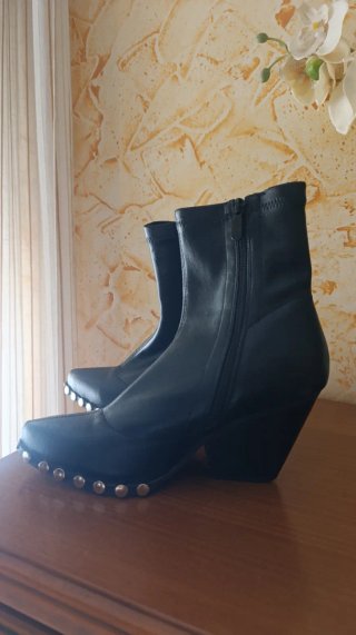 Botines Noa Harmon Negros
