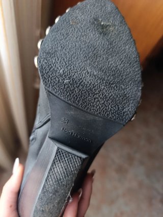 Botines Noa Harmon Negros