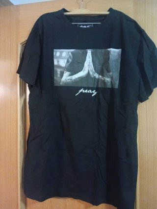 Camiseta Negra Paz