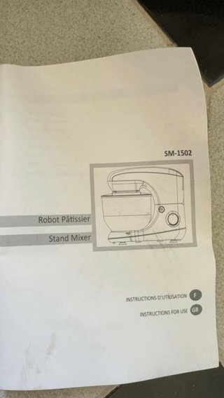 Robot Amasadora Negro