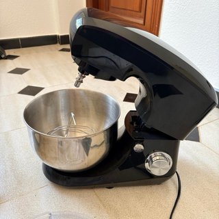 Robot Amasadora Negro