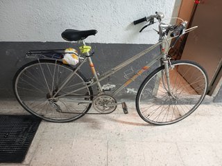 Bicicleta antigua con cambio en barra