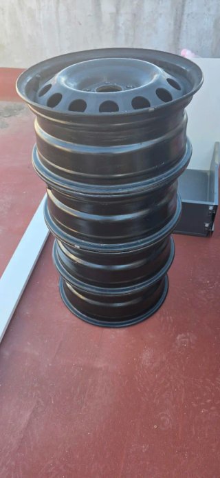 4 Llantas de Acero 16 Toyota Proace