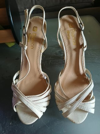 Zapatos de tacón Bianco blancos talla 37