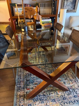Mesa cristal y madera 160x90 + 2 sillas