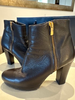 Botines de Piel Marrones