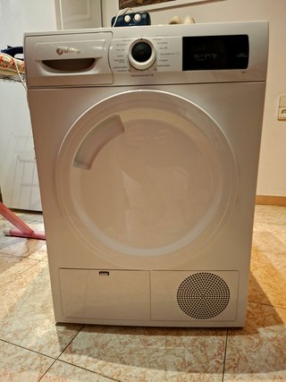 Secadora Balay 8kg con Bomba de Calor. A+