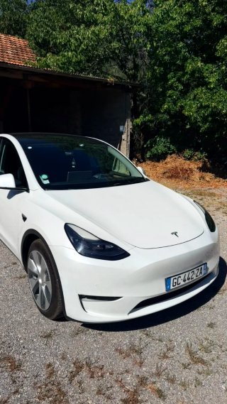 Tesla Model Y 2021