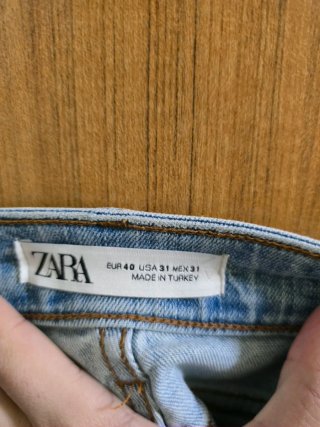 Pantalón tejano talla 40