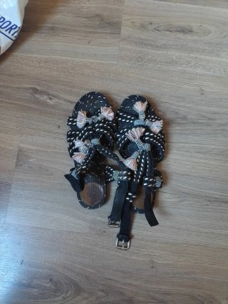 Sandalias Bimba y Lola negras multicolor talla 38