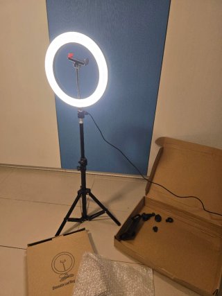 Aro de luz LED con trípode