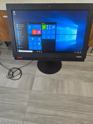 PC Todo en Uno Lenovo ThinkCentre