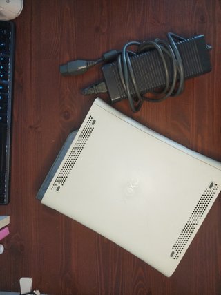 Consola Xbox 360 Blanca (Leer descripción) + Mando