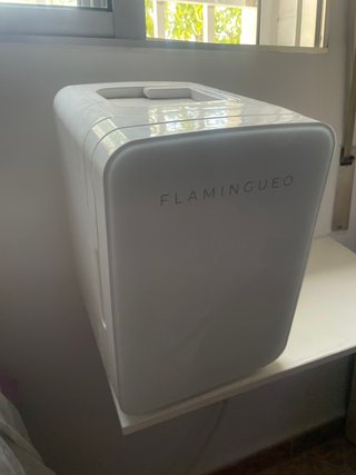 Nevera pequeña FLAMINGUEO