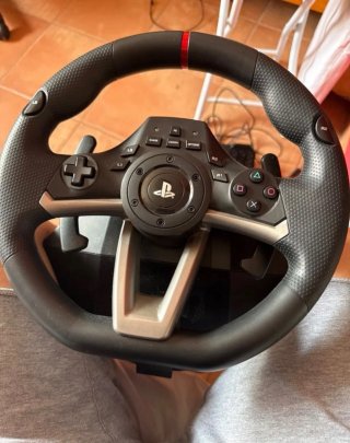 Volante para PlayStation 3 y PlayStation 4
