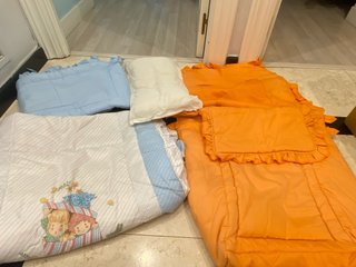 Set de Cuna: Colcha, Saco y Protector