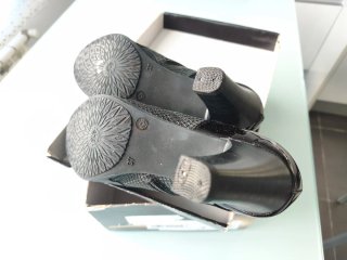 Botines negros de piel Laura Azaña