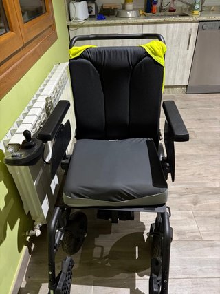 Silla de ruedas eléctrica