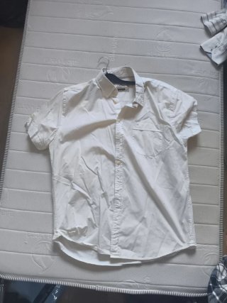 Camisa blanca manga corta