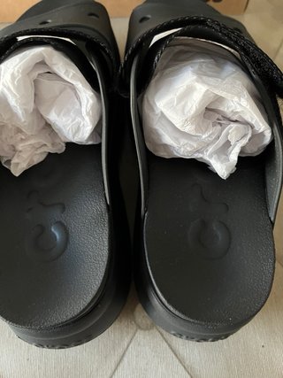 Sandalias Crocs Negras