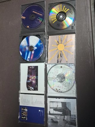 CDs Presuntos Implicados: La Noche, Siete, Versión