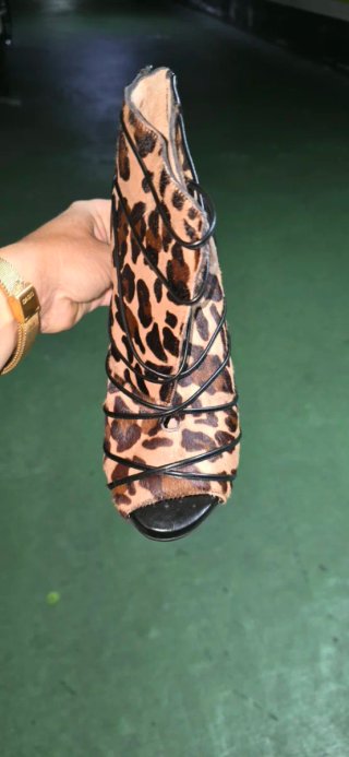 Botines LODI tacón,animal print Sin uso