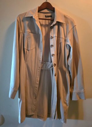 Chaqueta de Antelina Crema Zara