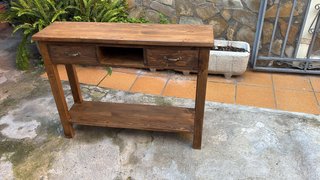 Mesa consola de madera rústica