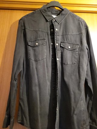 Camisa vaquera Pull&Bear gris