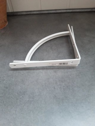 Escuadras para estantería blancas