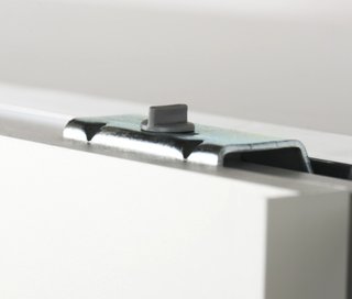 Armadio con ante scorrevoli + cassettiera